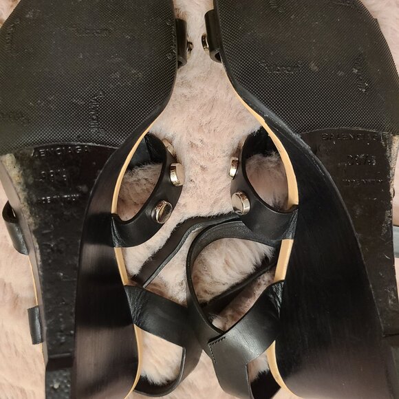 Balenciaga Black Sandals with Studs Size 8 - Picture 3 of 6